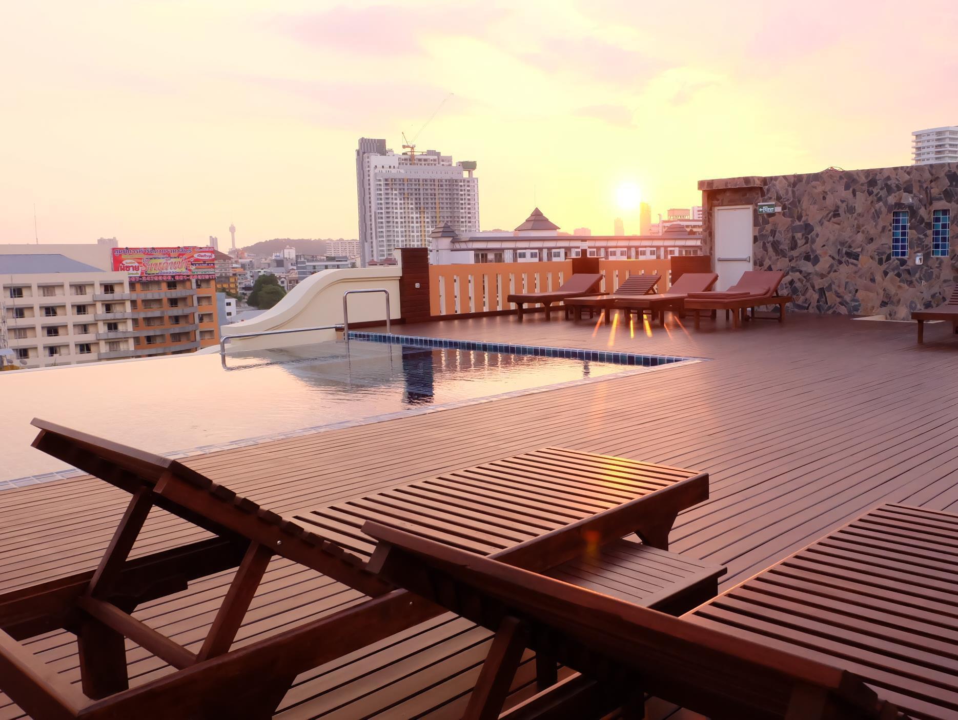 D Hotel Pattaya Ngoại thất bức ảnh